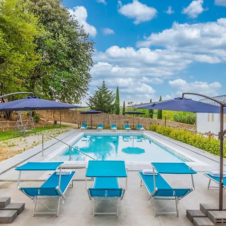 Apartment In With Heated Swimming Pool Siena