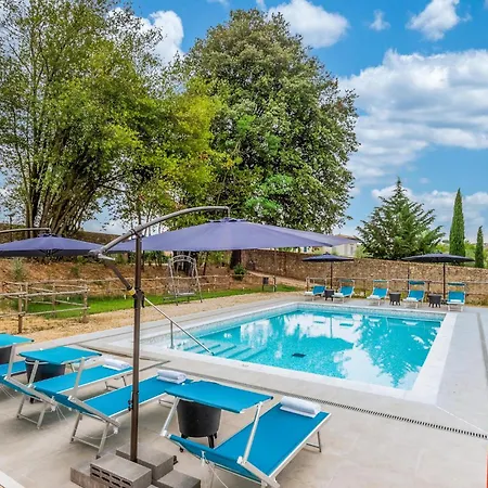 In With Heated Swimming Pool *